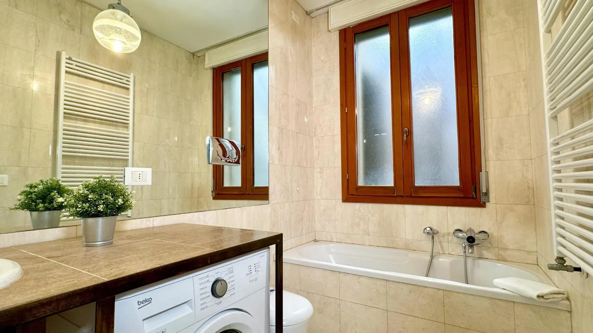 Apartment Residence Surian Venice